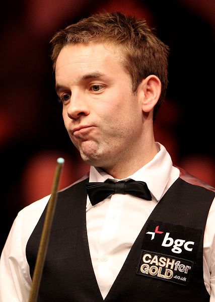 在引援决策 在引援决策