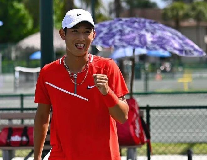 曼联中场大 曼联中场大