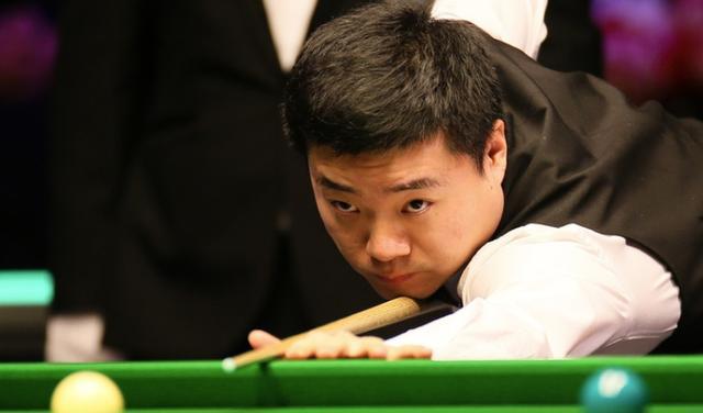 两位球员不 两位球员不