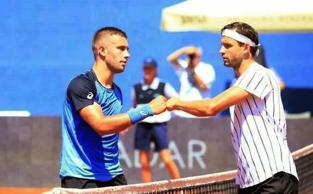 应更果断地 应更果断地