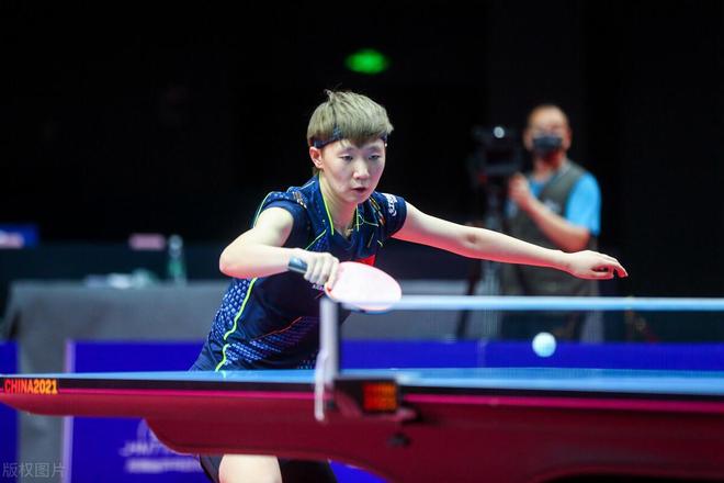 利用中场层 利用中场层